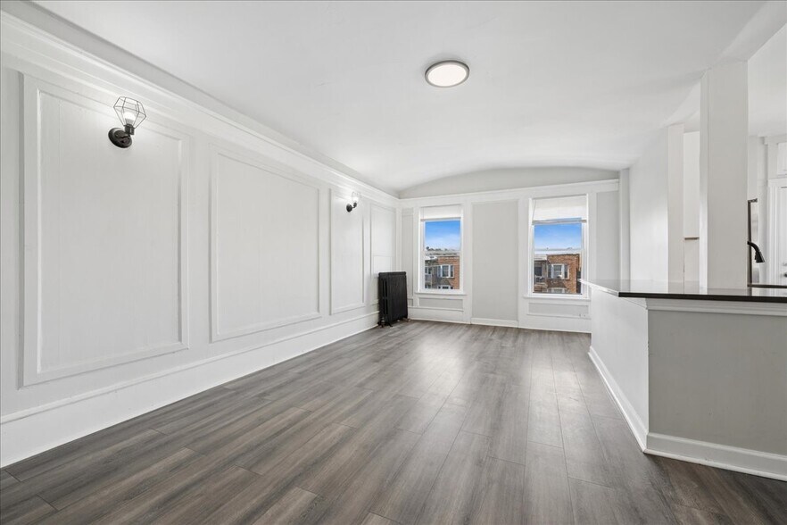 More Photos Of 4530 King Dr, Chicago Apartments For Sale