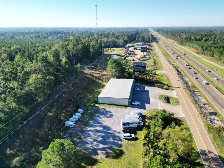 More Photos Of 9800 I-55, Terry Freestanding For Sale