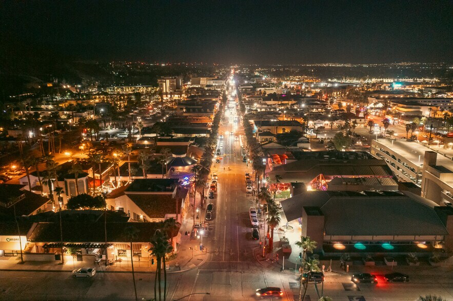 More Photos Of 262 S Palm Canyon Dr, Palm Springs Restaurant For Sale