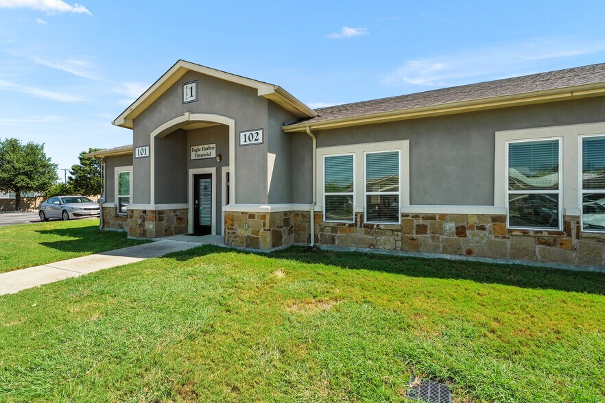 More Photos Of 1490 Rusk Rd, Round Rock Coworking Space