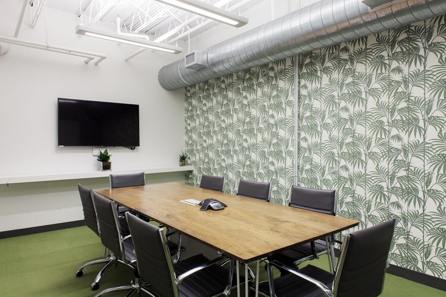 More Photos Of 7300 Biscayne Blvd, Miami Loft Creative Space For Lease