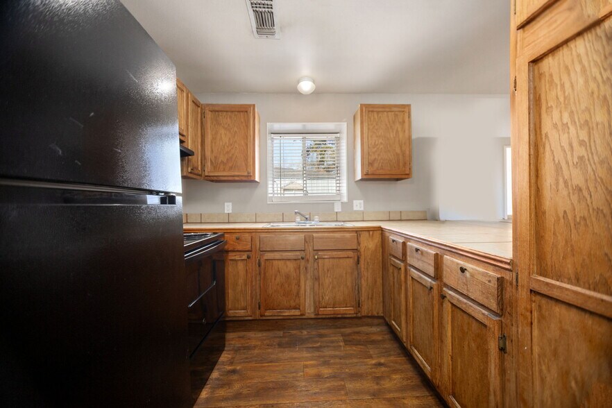 More Photos Of , Lufkin Multifamily For Sale