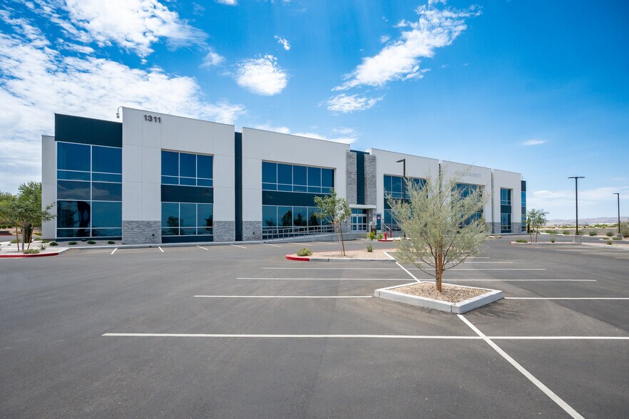 More Photos Of 1301 Seven Hills Drive, Henderson Medical For Sale