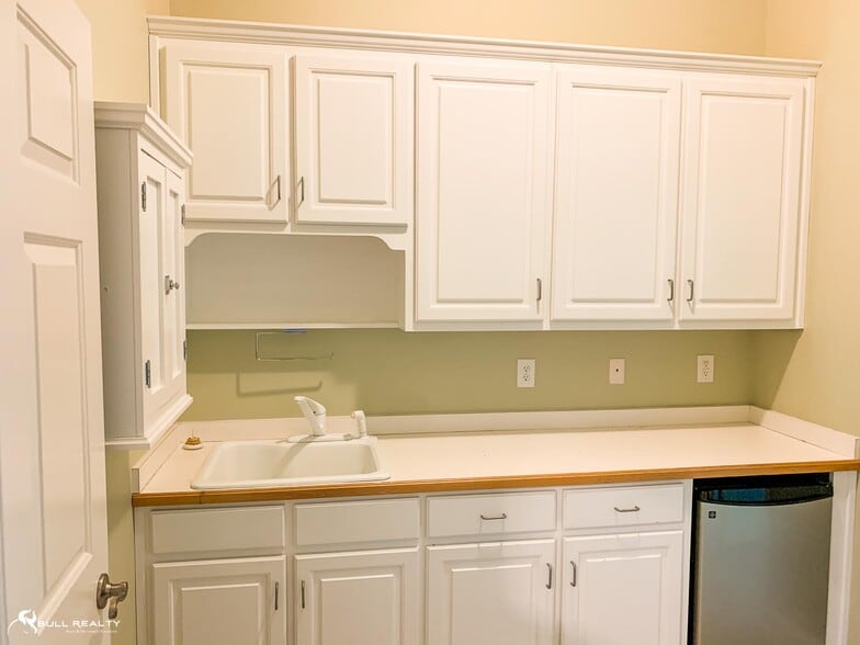 More Photos Of 440 S Peachtree St, Norcross Loft Creative Space For Lease