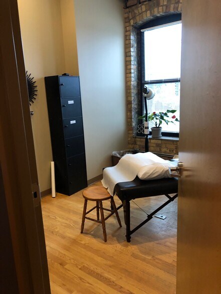 More Photos Of 1829 Riverside Ave, Minneapolis Storefront Retail Office For Lease