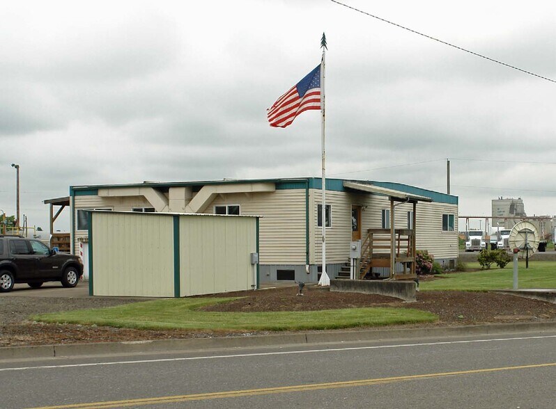 More Photos Of 3923 Old Salem Rd NE, Albany Truck Terminal For Sale