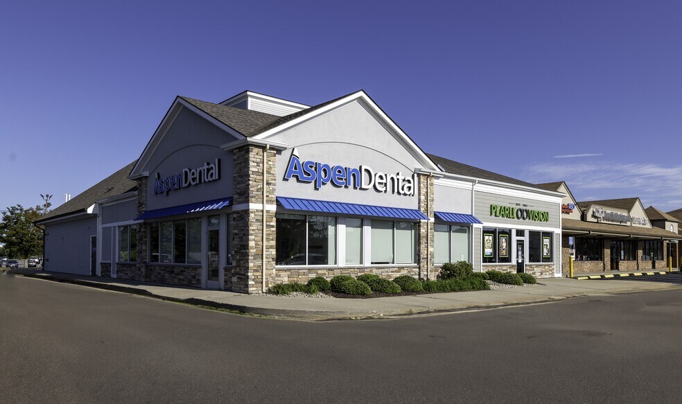 More Photos Of 20 Commerce Way, Seekonk Unknown For Lease