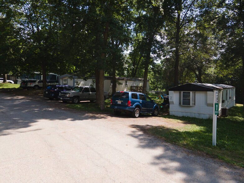 More Photos Of 1100 W Locust St, Canton Manufactured Housing Mobile Home Park For Sale