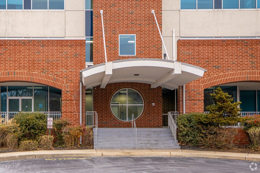 More Photos Of 1000 River Rd, Conshohocken Office For Lease
