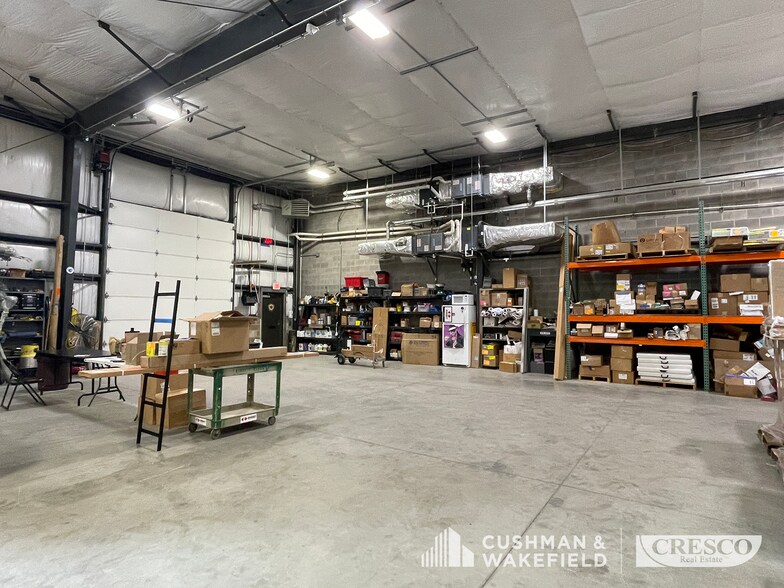 More Photos Of 240 Tuxedo Ave, Brooklyn Heights Warehouse For Lease