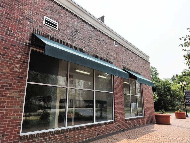 More Photos Of 4400 Telfair Blvd, Camp Springs Apartments For Lease