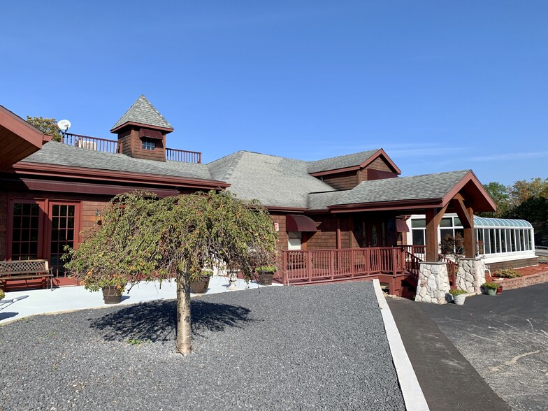 More Photos Of 746 Route 23B, Catskill Restaurant For Sale