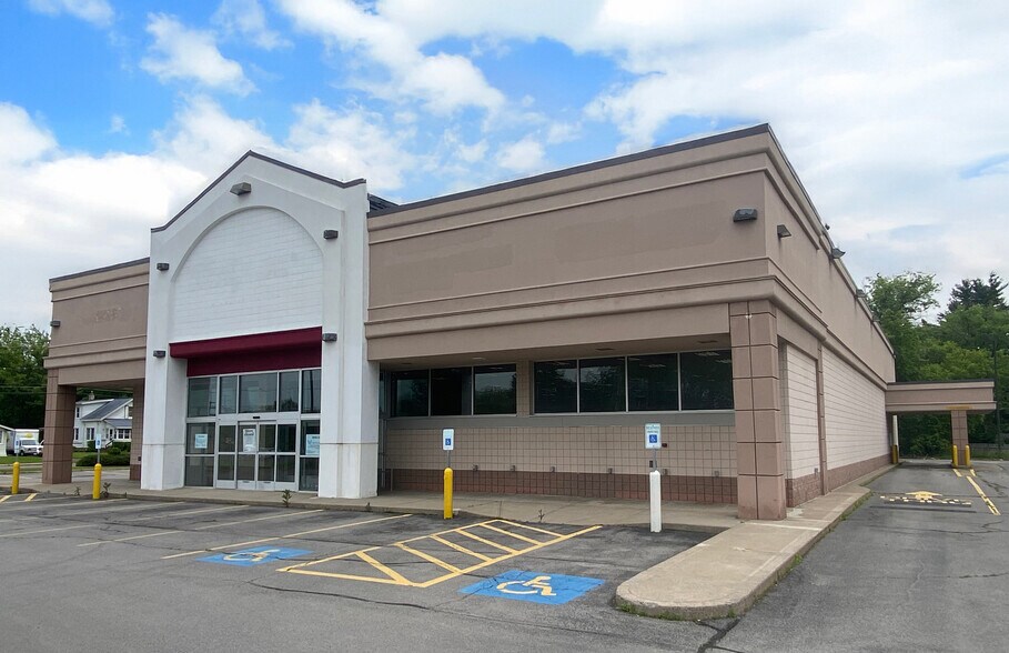 Primary Photo Of 2616 Brewerton Rd, Mattydale Drugstore For Sale