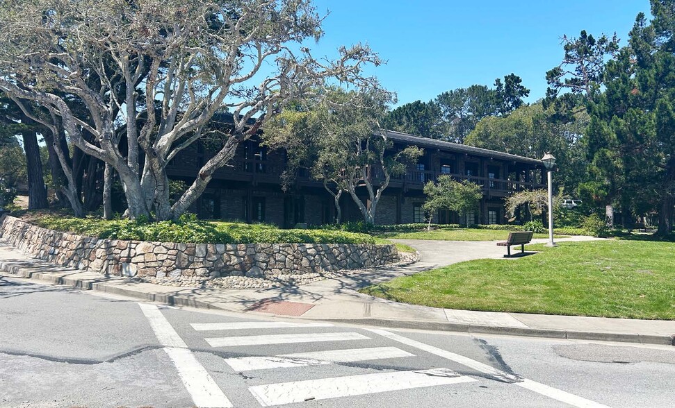 Primary Photo Of 1400 Munras Ave, Monterey Bank For Sale