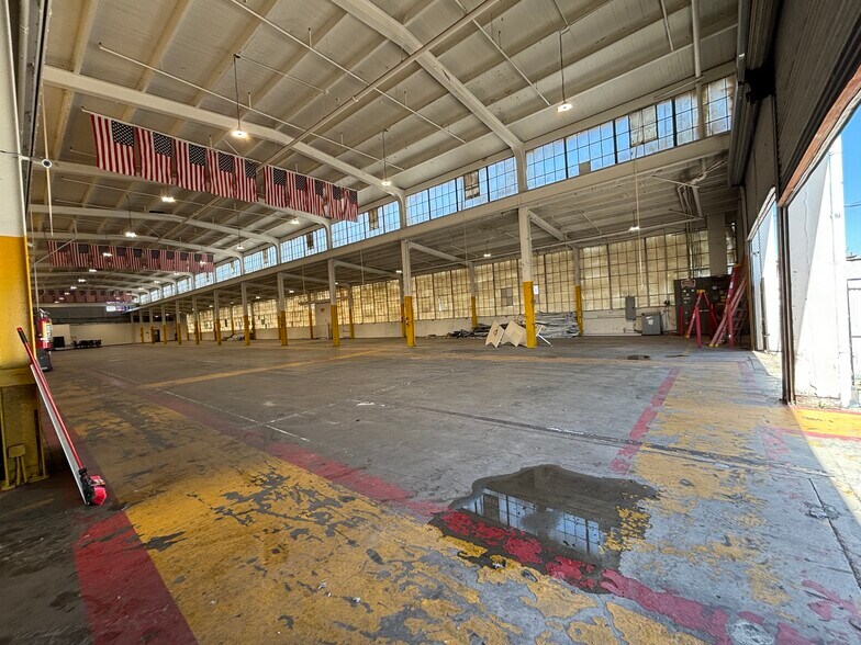 More Photos Of 3850 Santa Fe Ave, Vernon Manufacturing For Lease