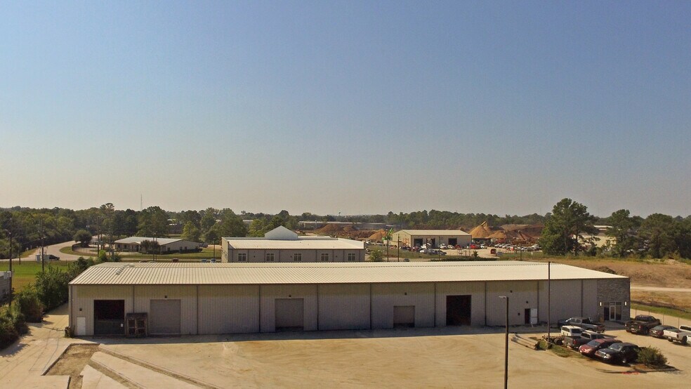More Photos Of 9730 Windfern Rd, Houston Industrial For Sale