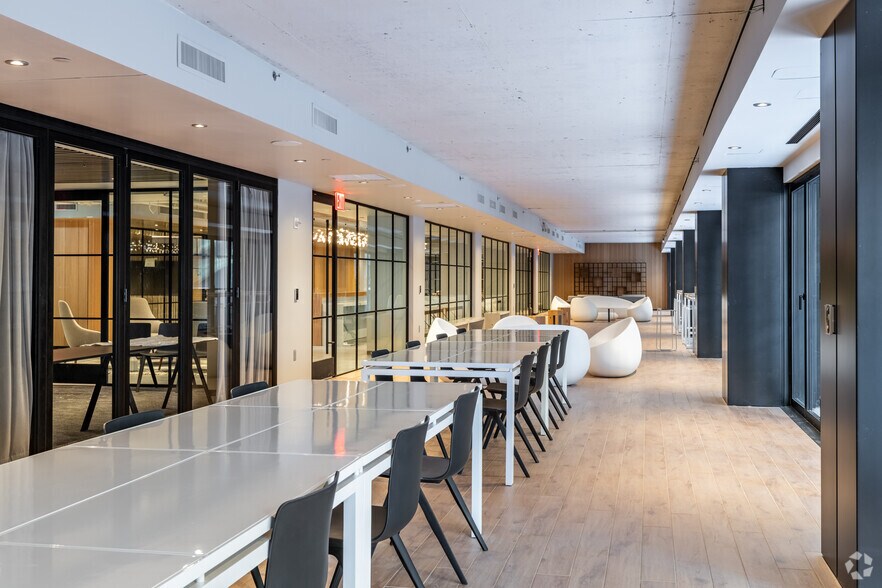 More Photos Of 135 W 50th St, New York Office For Lease