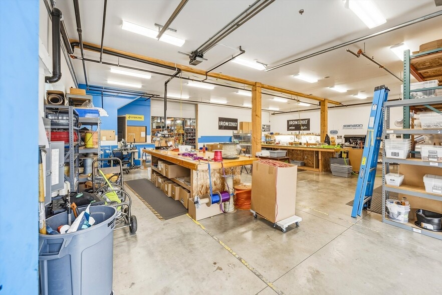 More Photos Of 1600 Carolina St, Bellingham Industrial For Sale