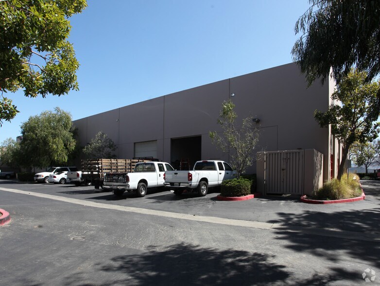 More Photos Of 591 Constitution Ave, Camarillo Manufacturing For Lease