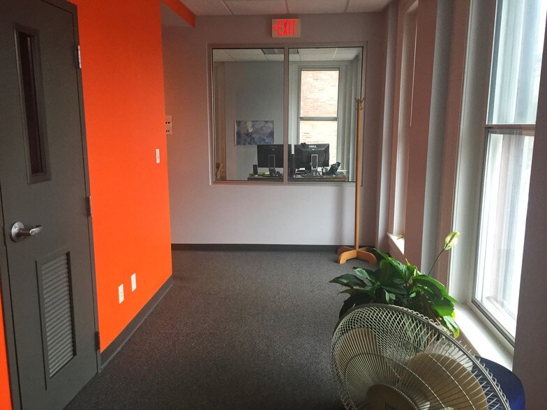 More Photos Of 351-353 Broadway, Troy Storefront Retail Office For Lease