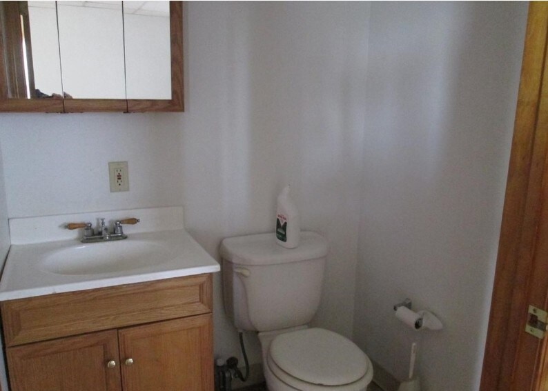 More Photos Of 2300 Camp Swatara Rd, Myerstown Flex For Lease