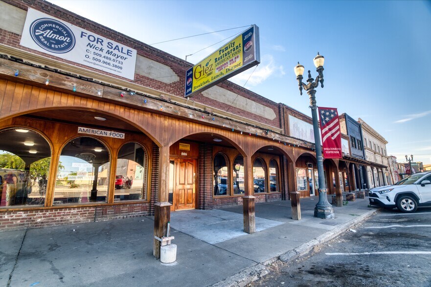 Primary Photo Of 225 S Toppenish Ave, Toppenish Restaurant For Sale