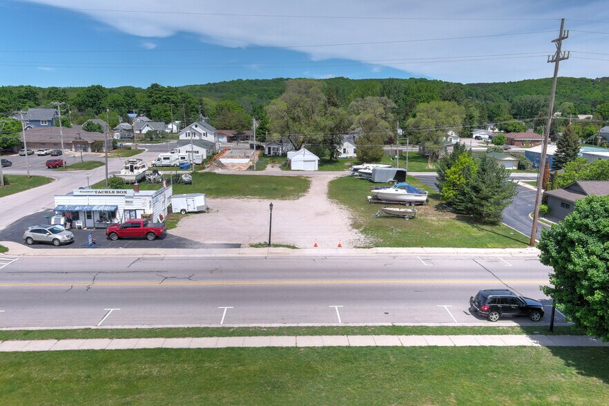 More Photos Of 903-905 Main St, Frankfort Land For Sale