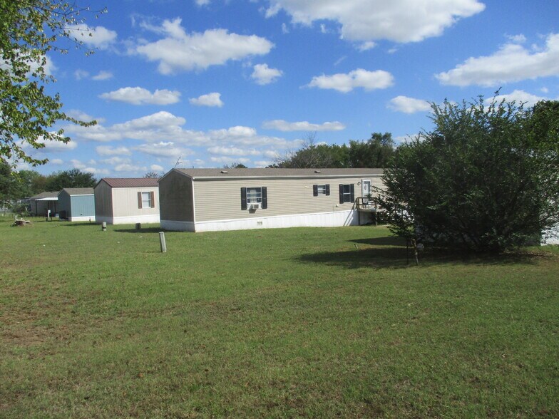 More Photos Of 18105 Coker rd, Bethel Acres Manufactured Housing Mobile Home Park For Sale