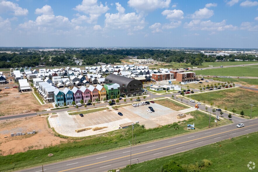 More Photos Of 1801 Wheeler St, Oklahoma City Office For Lease
