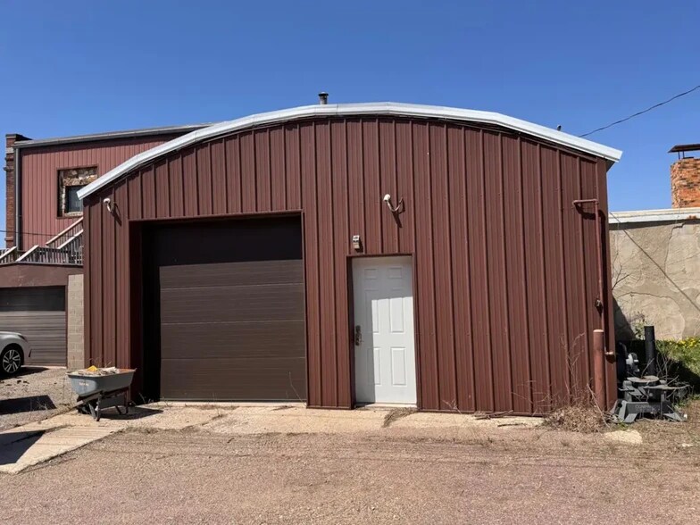 More Photos Of 308 Main St, Lakefield Industrial For Sale
