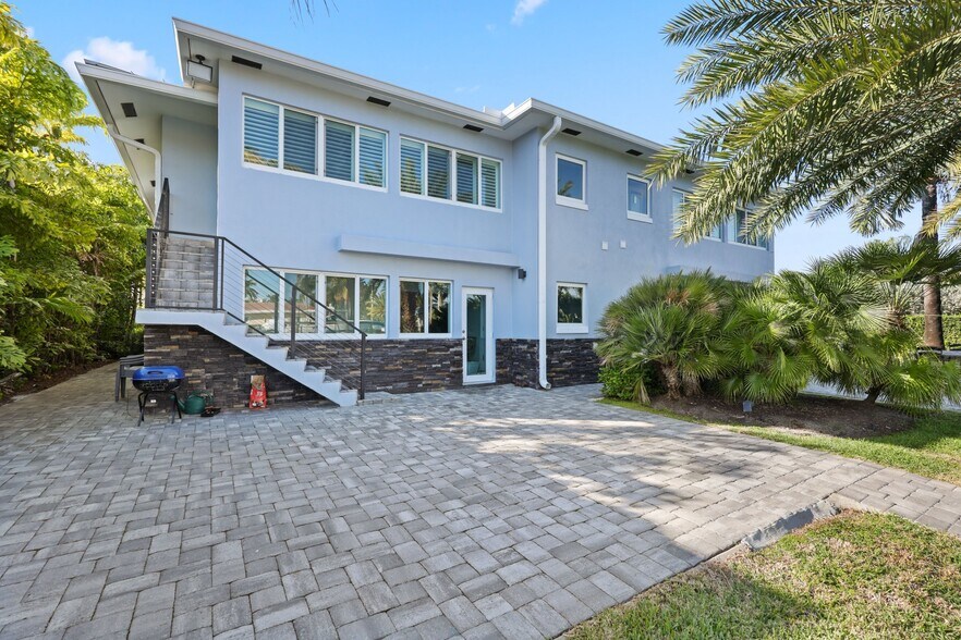 More Photos Of 830 SE 22nd Ave, Pompano Beach Apartments For Sale