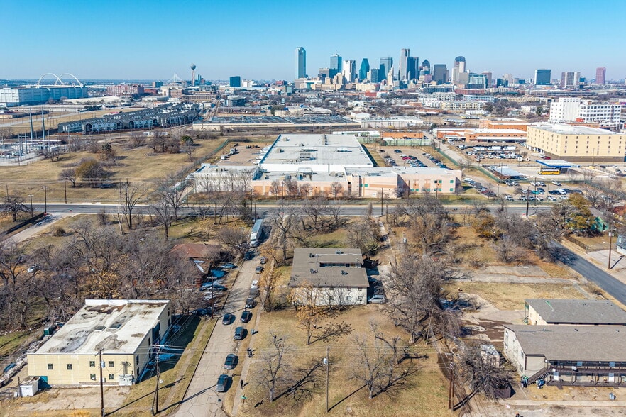 More Photos Of 2718 Cleveland St, Dallas Apartments For Sale