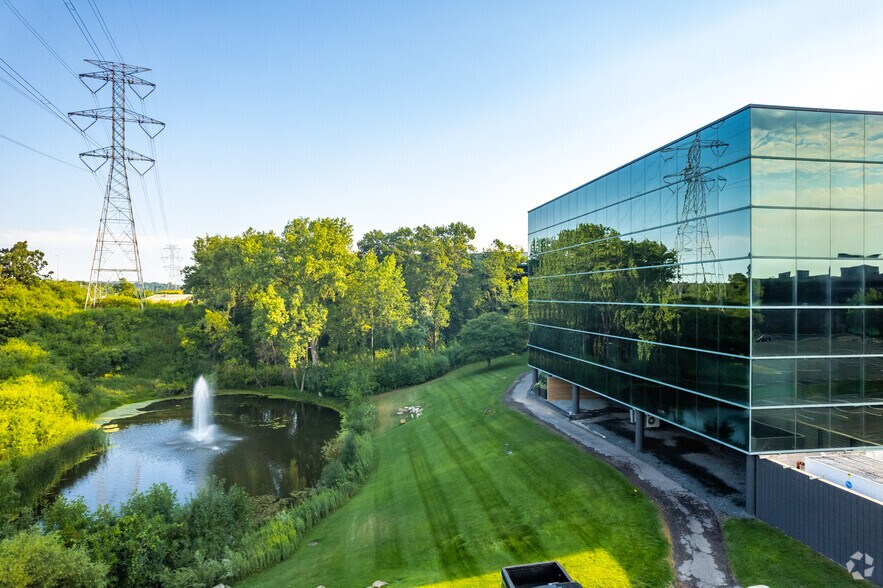 More Photos Of 12900 Whitewater Dr, Minnetonka Unknown For Lease