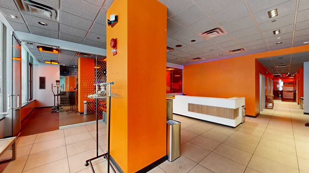 More Photos Of 1101 14th St NW, Washington Office For Lease