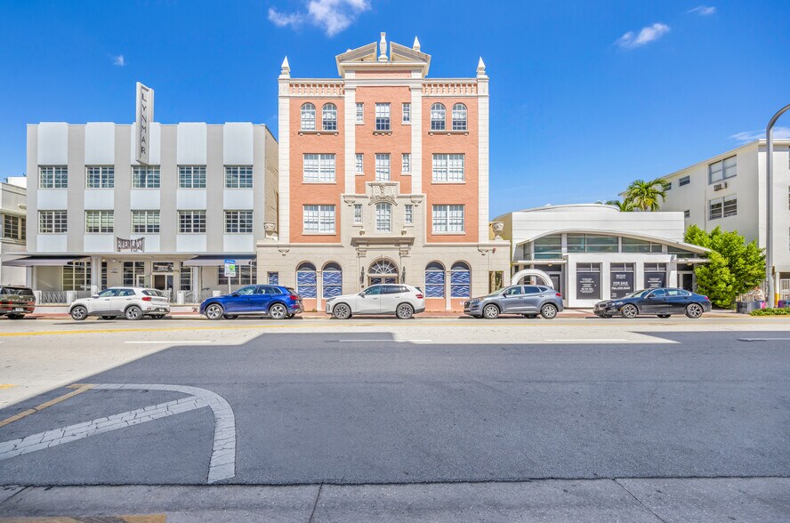 Primary Photo Of 727 Collins Ave, Miami Beach Apartments For Sale