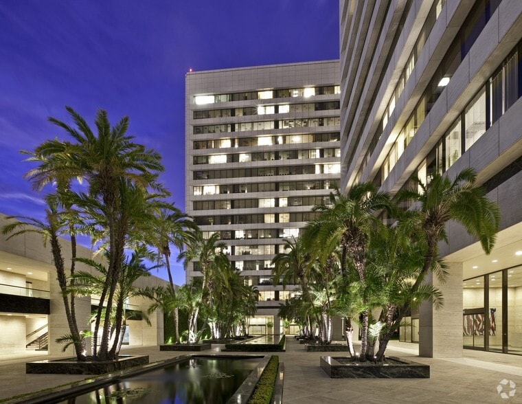 More Photos Of 11150 Santa Monica Blvd, Los Angeles Office For Lease