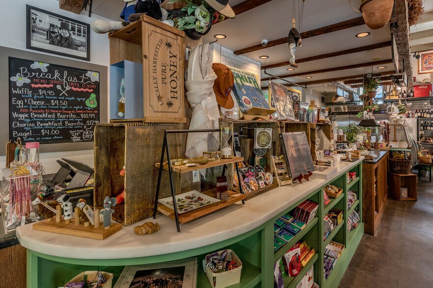 More Photos Of 305 Main St, Peru Restaurant For Sale