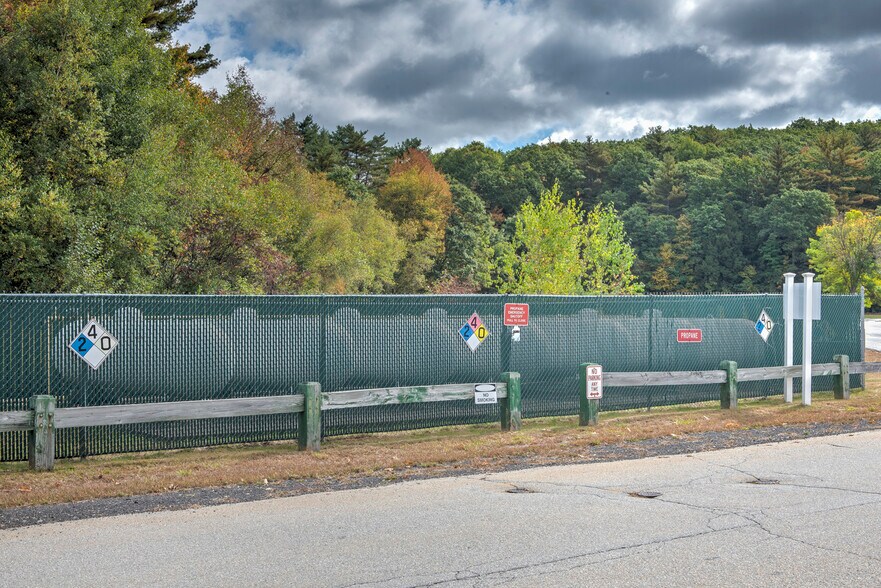 More Photos Of 10 Bowman Dr, Keene Warehouse For Sale