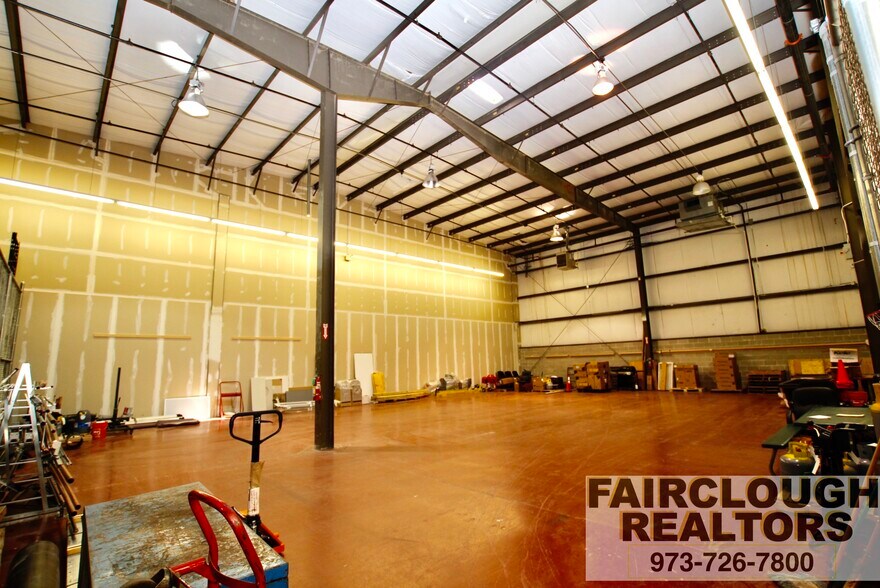 More Photos Of 210 West Parkway, Pompton Plains Light Distribution For Lease