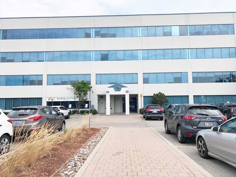 More Photos Of 37 Sandiford Dr, Whitchurch-Stouffville Medical For Lease