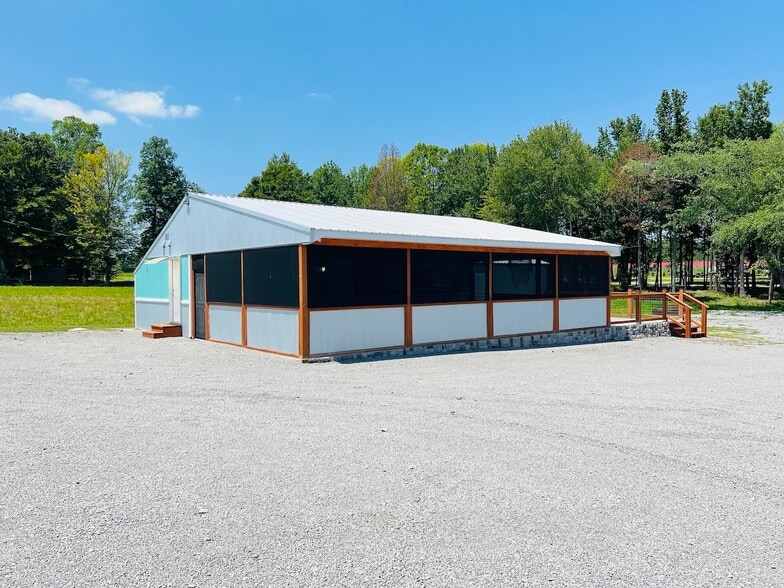 More Photos Of 128 Airport Rd, Jamestown General Retail For Sale