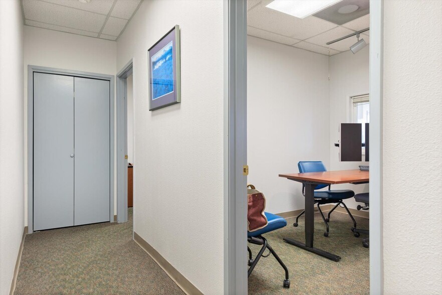 More Photos Of 5589 Harbor Road Rd, Freeland Office Residential For Sale