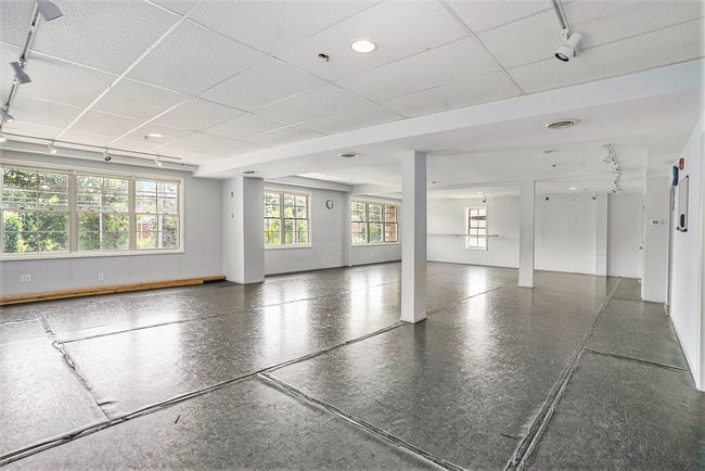 More Photos Of 813 Bethlehem Pike, Erdenheim Medical For Lease