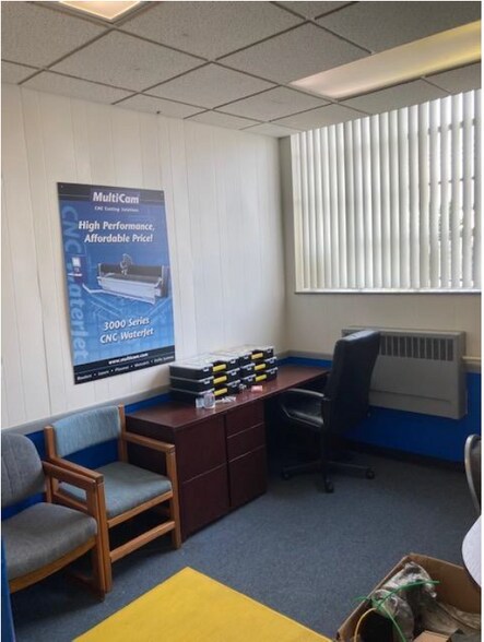 More Photos Of 61 Voorhis Ln, Hackensack Warehouse For Lease