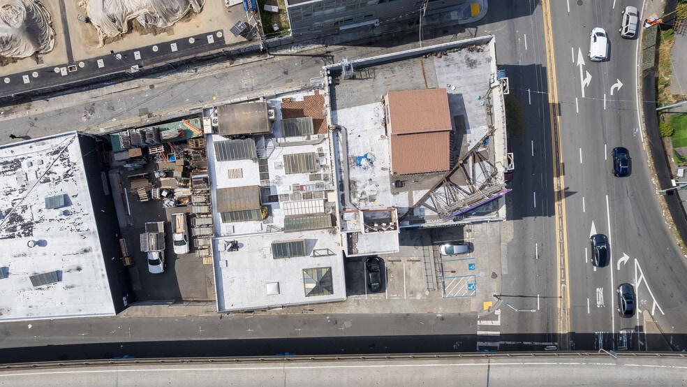 More Photos Of 245 S Van Ness Ave, San Francisco Warehouse For Lease