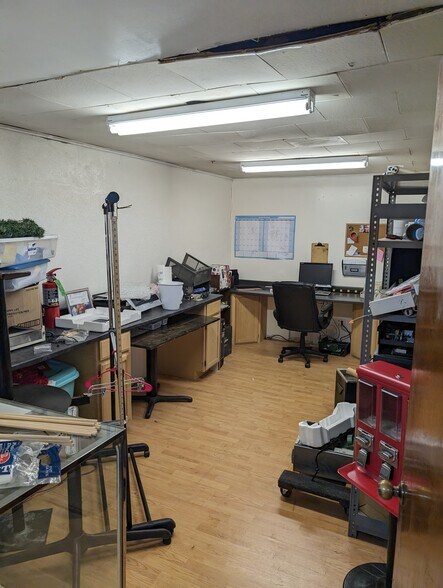 More Photos Of 124 W Boston St, Brookfield Bowling Alley For Sale