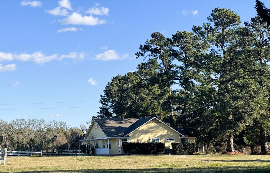 More Photos Of 231 Hostetter Rd, New Waverly Land For Sale