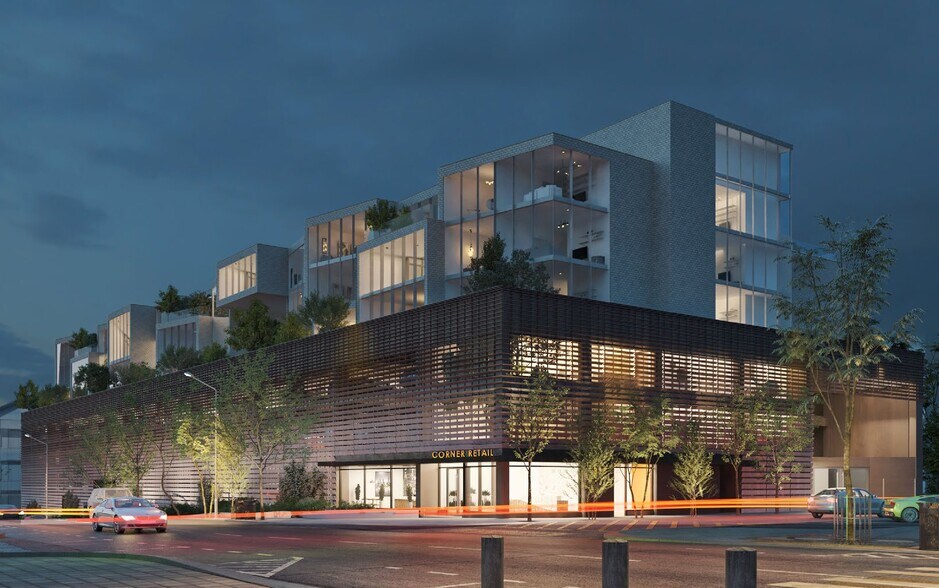 More Photos Of 200 E Central Ave, Bentonville Parking Garage For Lease