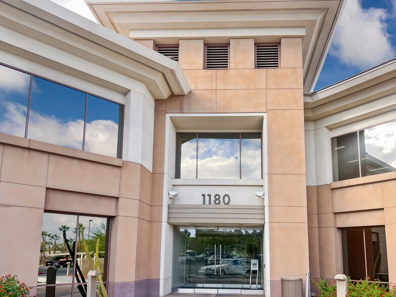 More Photos Of 1180 N Town Center Dr, Las Vegas Coworking Space