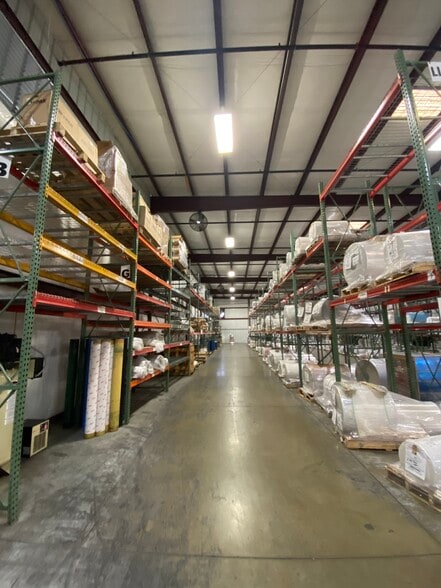 More Photos Of 723 Marshall Stuart Dr, Dickson Warehouse For Sale